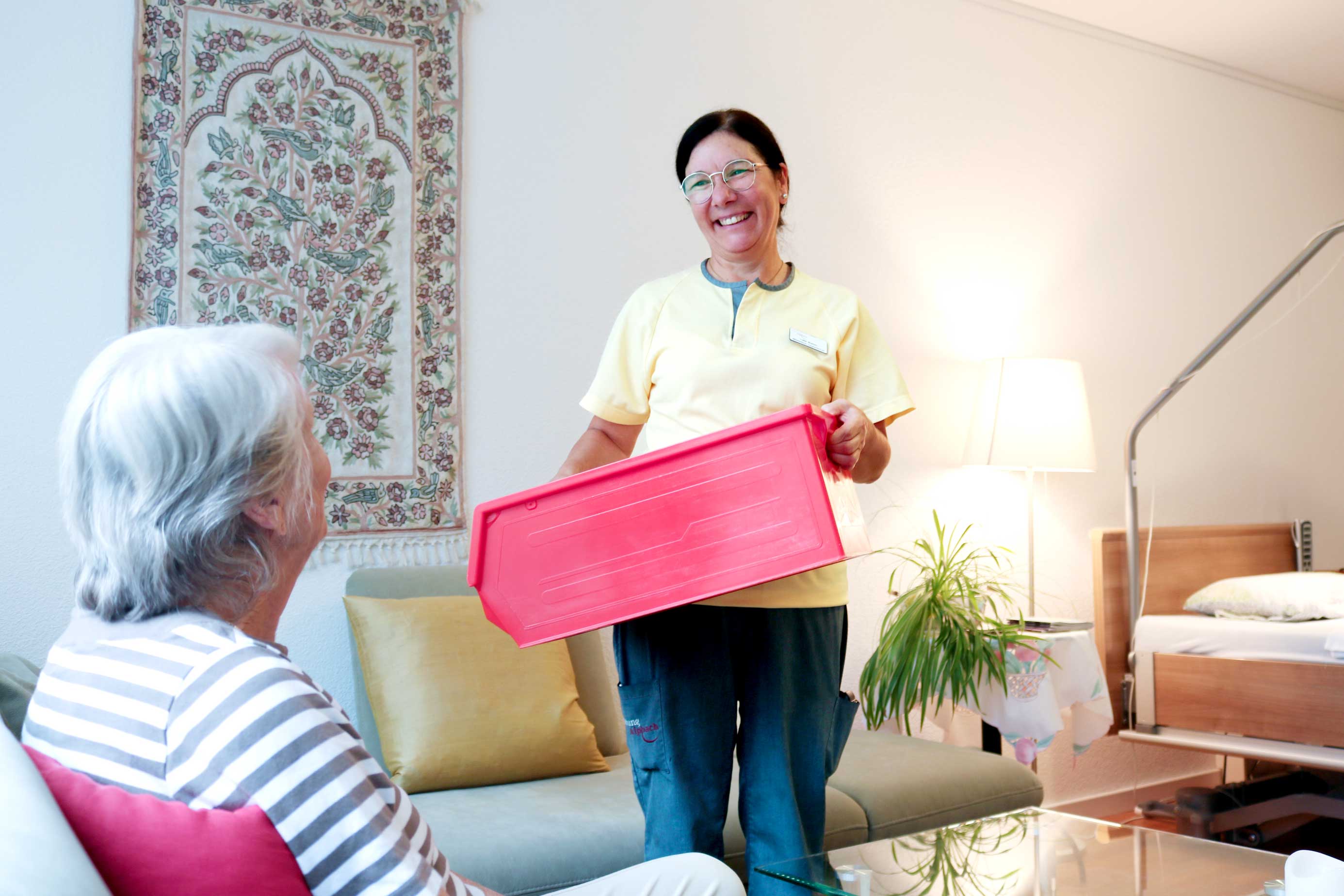 Luisa-Brahimi.jpg Luisa-Brahimi